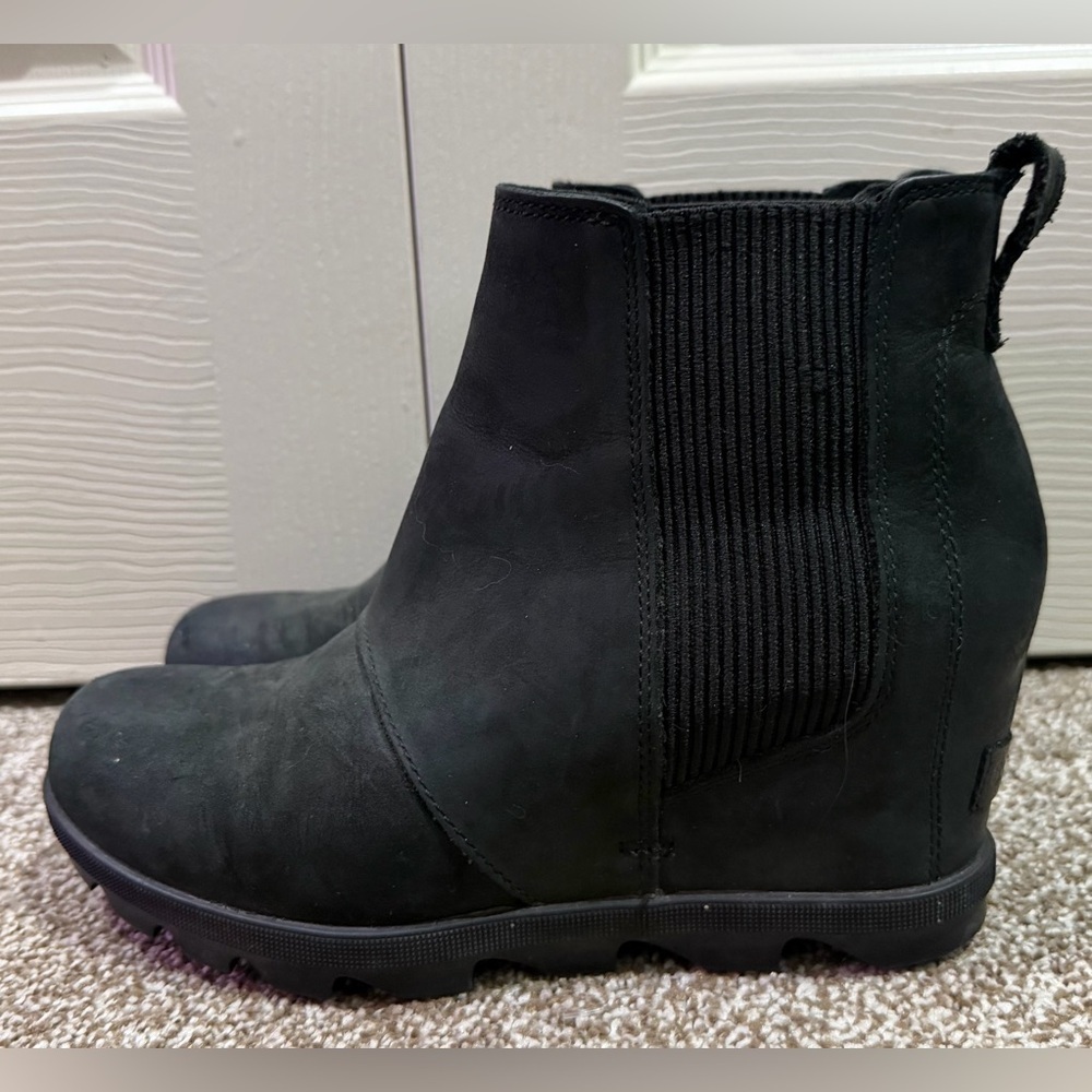 Sorel Joan Of Arctic II Wedge Chelsea Boot Black Womens Size: 8.5 NL3022-010